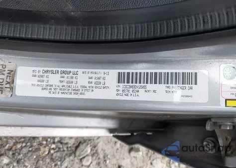 2014 Chrysler 200 Lx z USA, uszkodzony, nr VIN 1C3CCBAB3EN125055